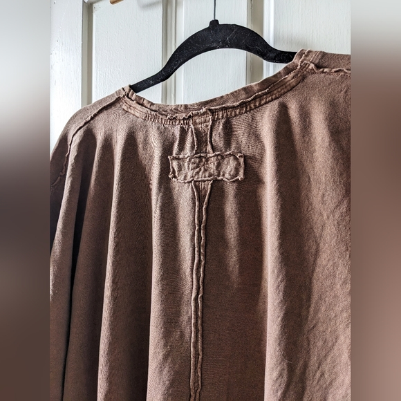 WE THE FREE oversized t-shirt, distressed size small 100% cotton - Picture 7 of 7